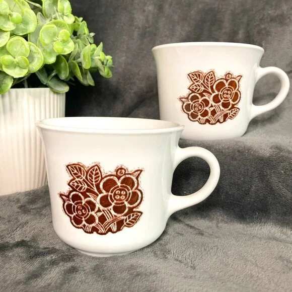 Vintage Corelle Batik Brown White Flowers Coffee Tea Cups Set of